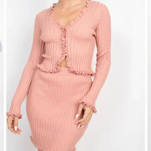 Thinkable Ruffle Trim Buttoned Sweater Cardigan & skirt set Light pink Size S